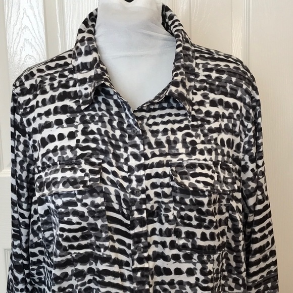 Calvin Klein Tops - Calvin Klein Black and White Blouse Size 2x Plus Size